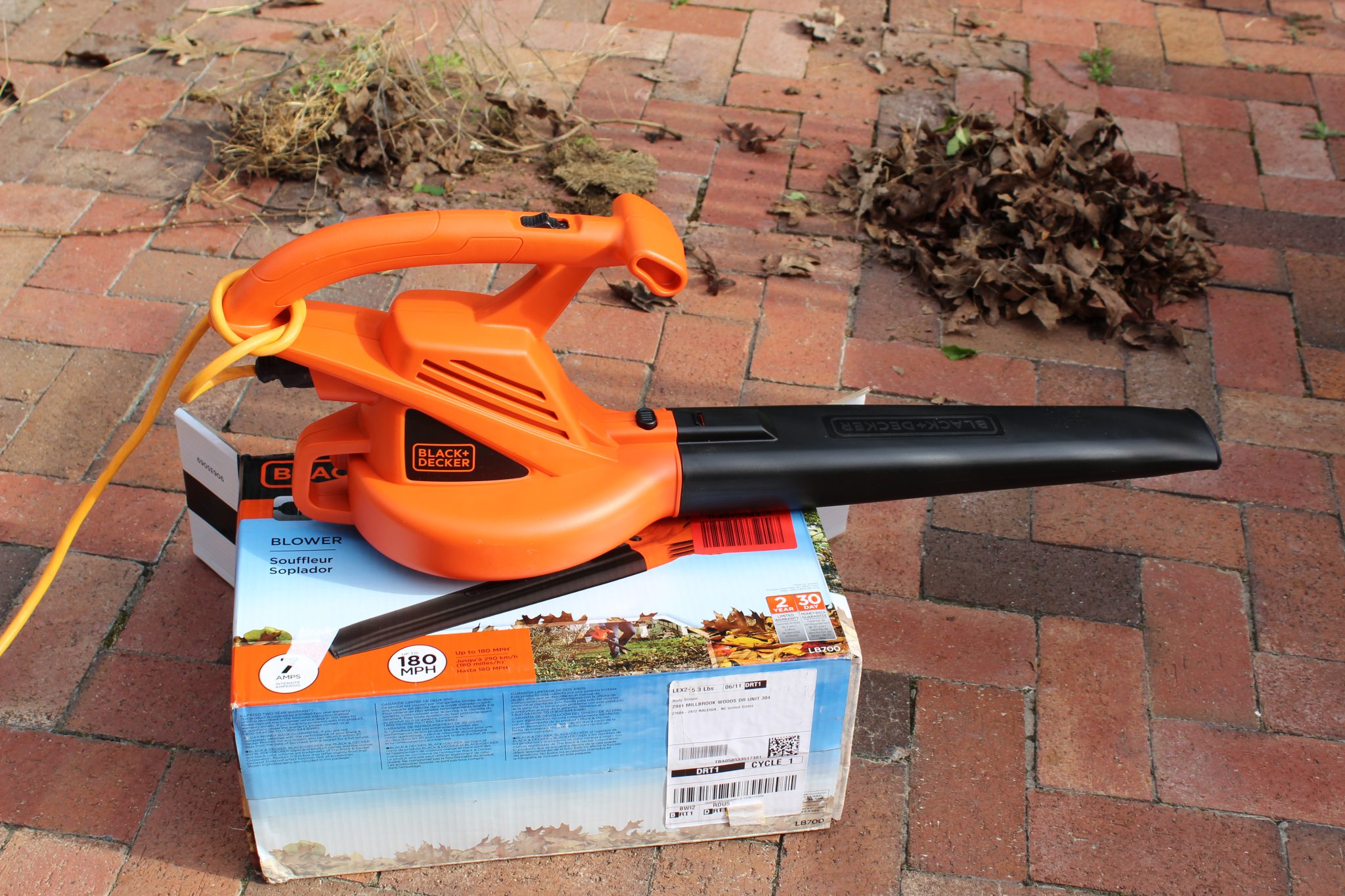 Black and Decker Electric Leaf Blower Review Cordless versus Corded